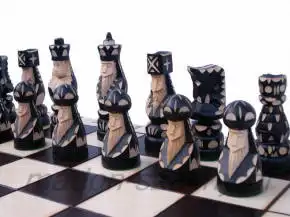 ხელით დაკვეთილი საჭადრაკო ფიგურები